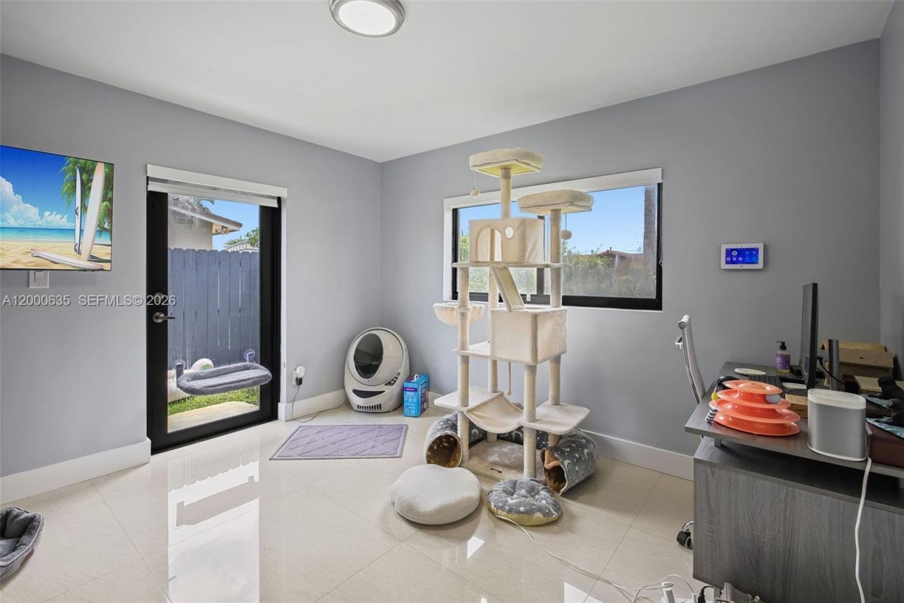 12535 SW 31st Ter, Miami, FL 33175 Photo