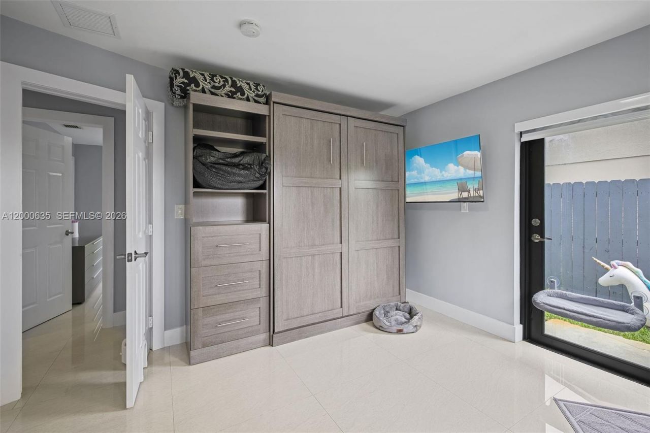 12535 SW 31st Ter, Miami, FL 33175 Photo