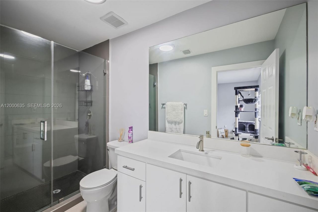 12535 SW 31st Ter, Miami, FL 33175 Photo