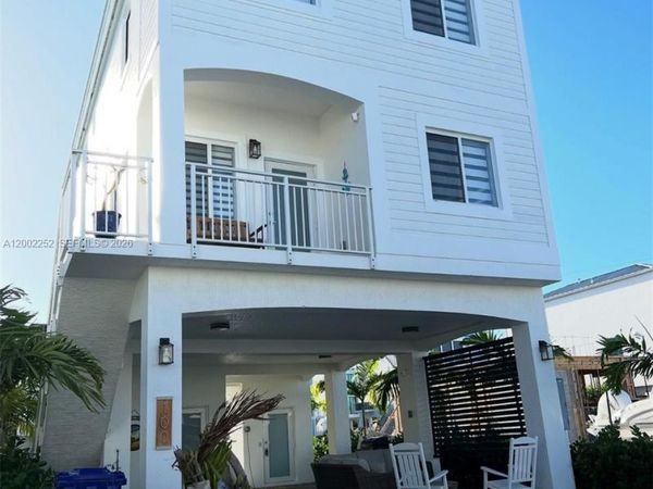 94825 Overseas Hwy 100 , Key Largo, FL 33037