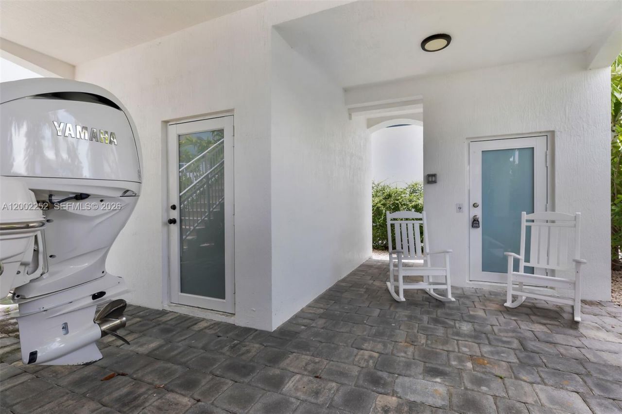 94825 Overseas Hwy 100, Key Largo, FL 33037 Photo