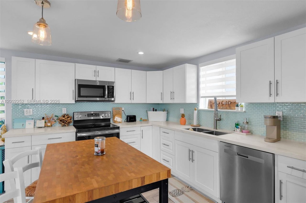 94825 Overseas Hwy 100, Key Largo, FL 33037 Photo