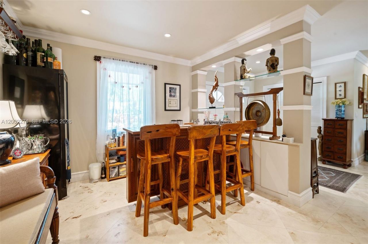 10740 SW 74th Ct, Pinecrest, FL 33156 Photo