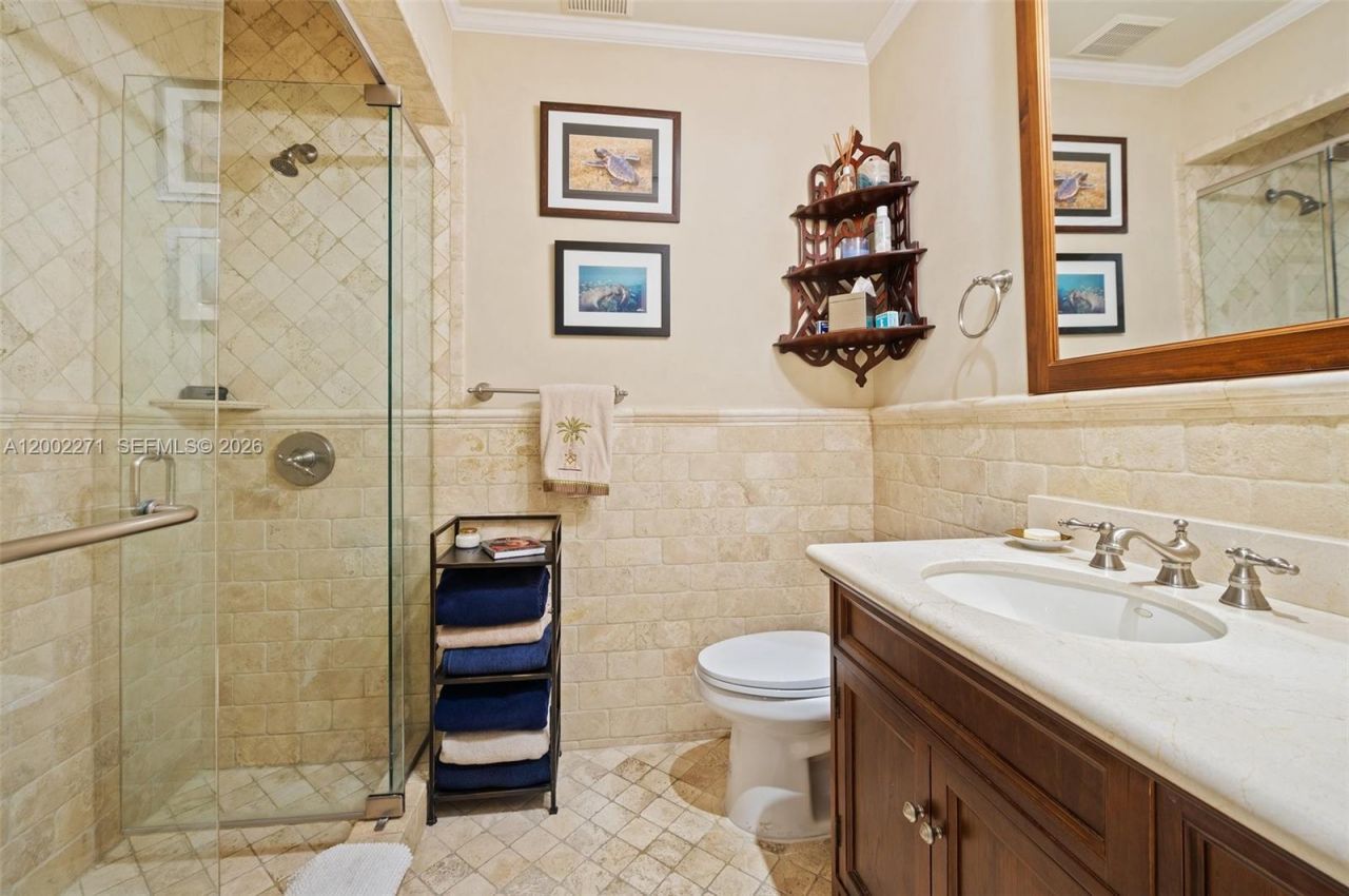 10740 SW 74th Ct, Pinecrest, FL 33156 Photo