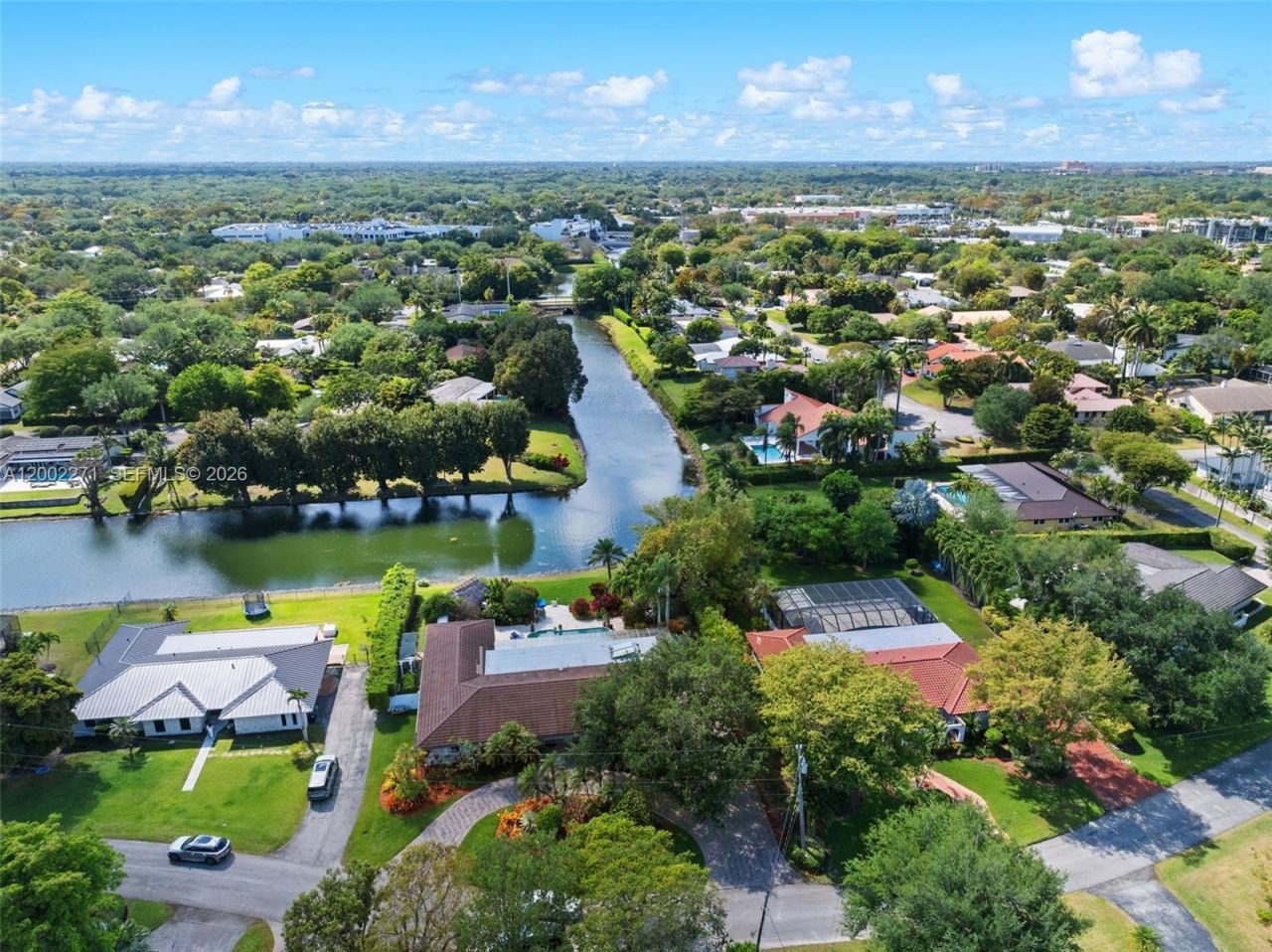 10740 SW 74th Ct, Pinecrest, FL 33156 Photo