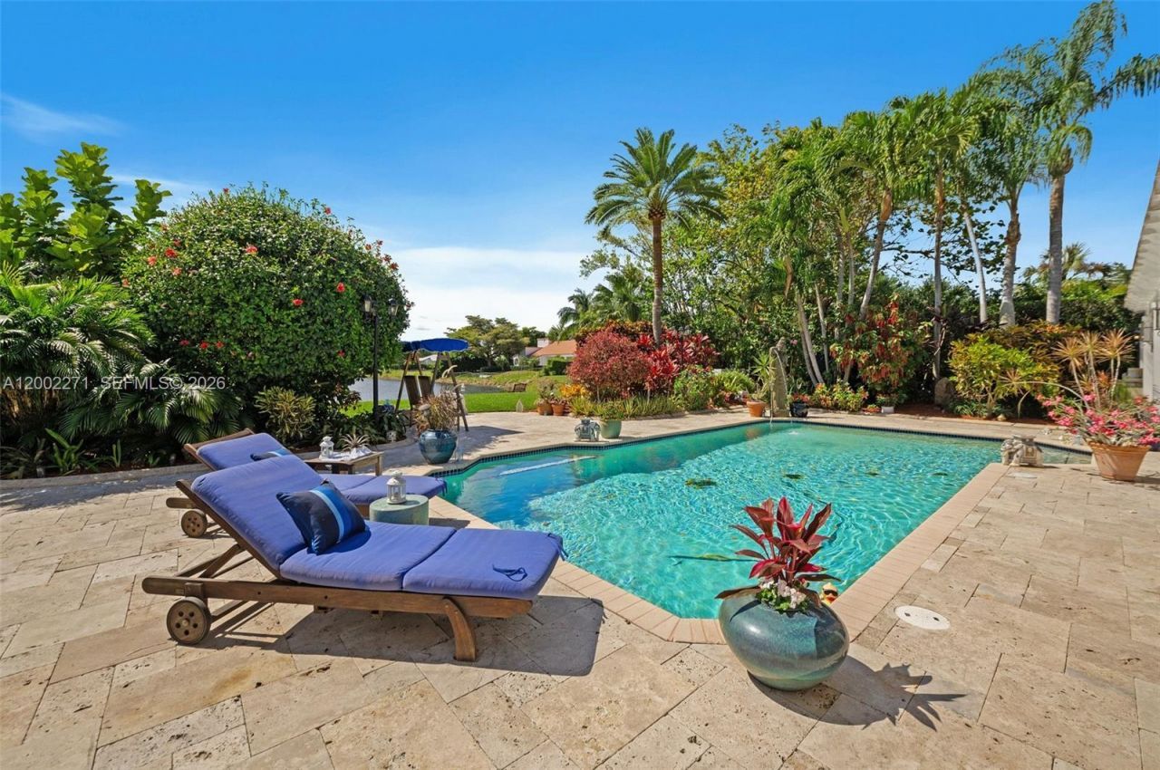 10740 SW 74th Ct, Pinecrest, FL 33156 Photo