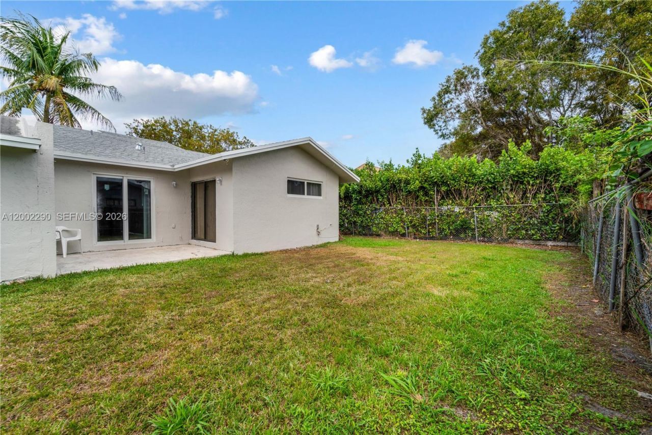 11310 SW 189th St, Unit 11310, Miami, FL 33157 Photo