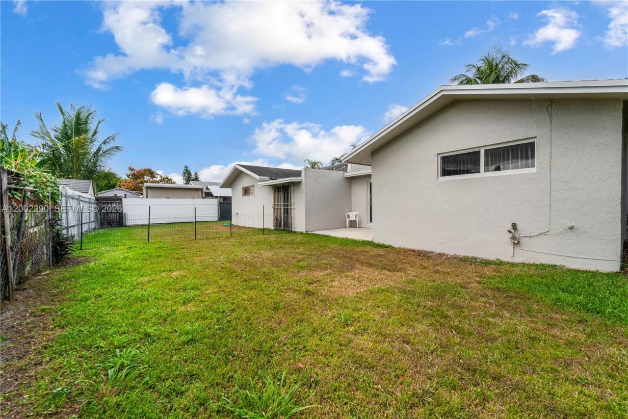 11310 SW 189th St, Unit 11310, Miami, FL 33157 Photo