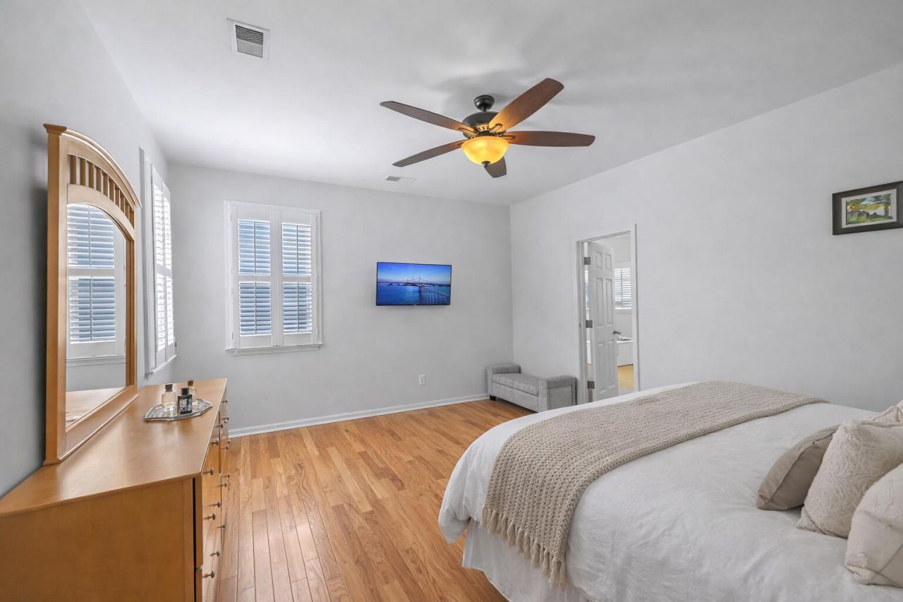 1728 Alan Brooke Drive Photo 23