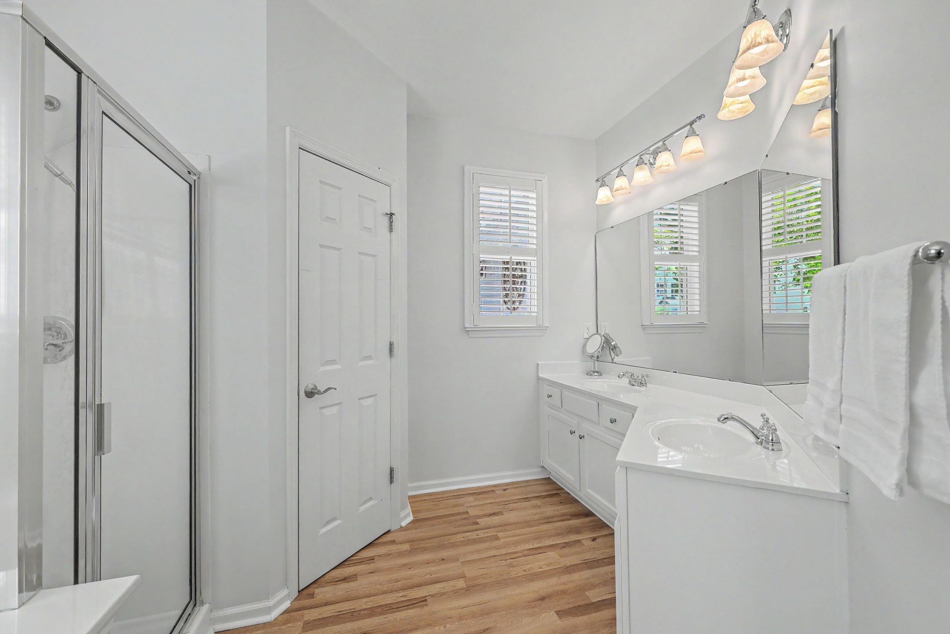 1728 Alan Brooke Drive Photo 24