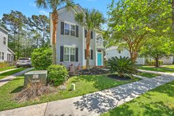 1728 Alan Brooke Drive photo 4