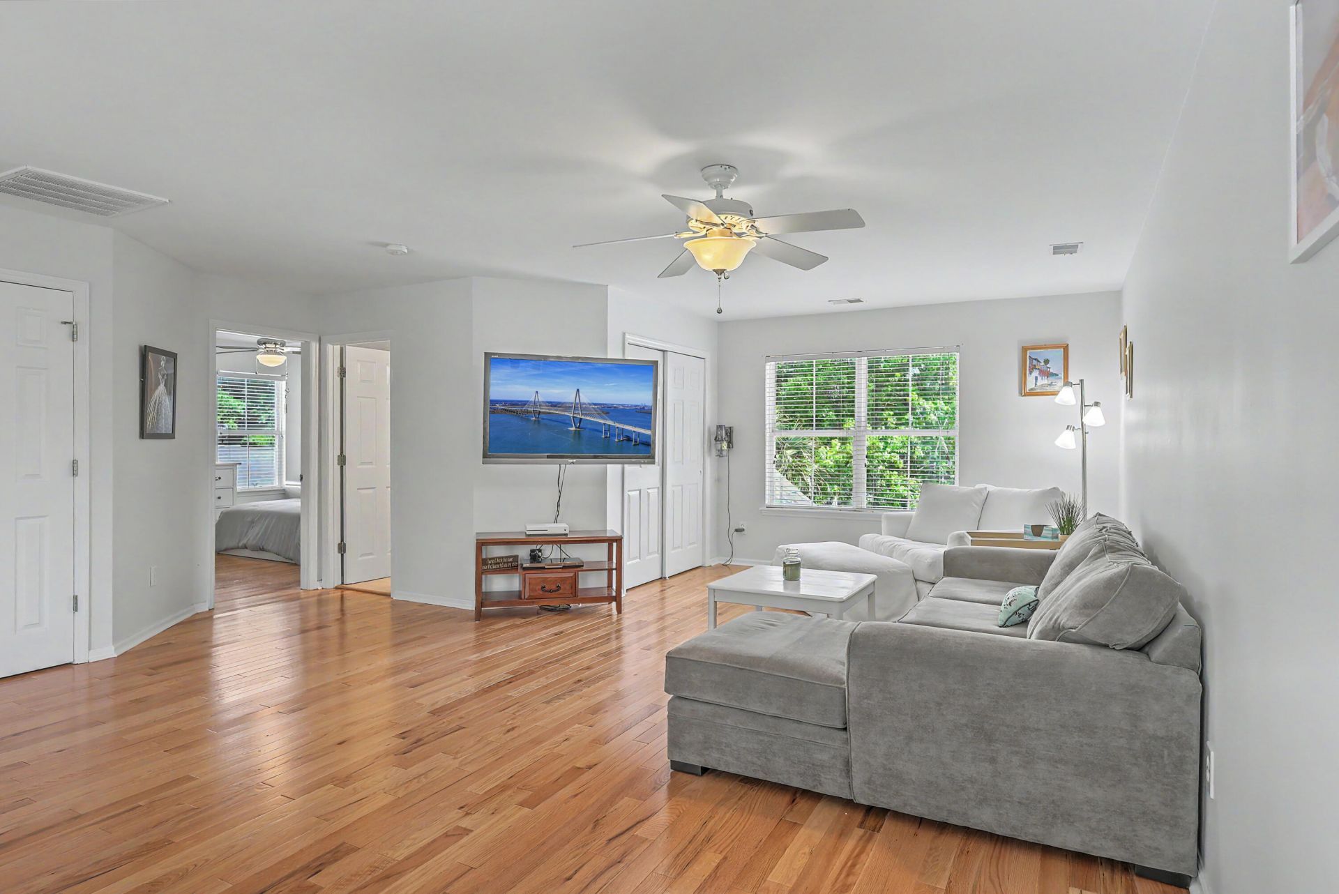 1728 Alan Brooke Drive Photo 32