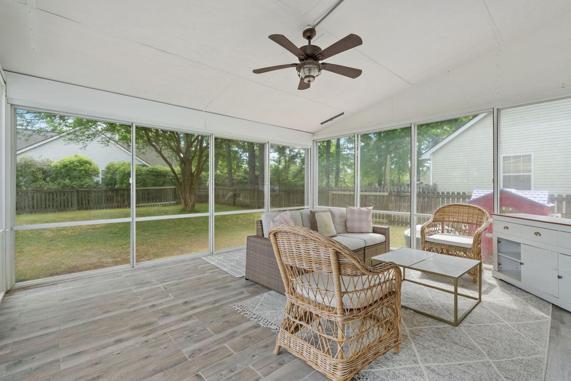 1401 Water Oak Cut Photo 26