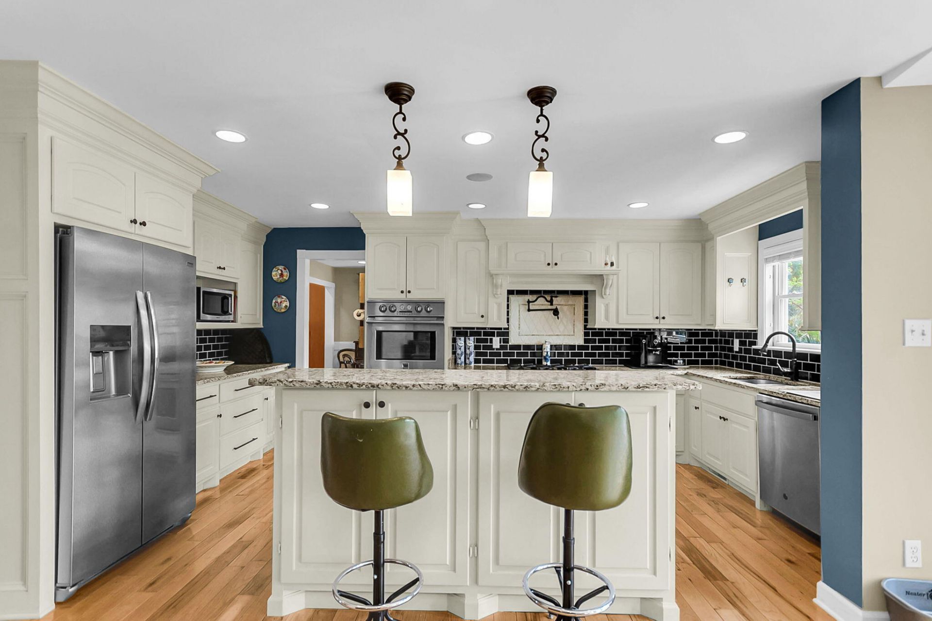 7 Forest Creek Court Photo 14