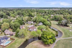 7 Forest Creek Court photo 4