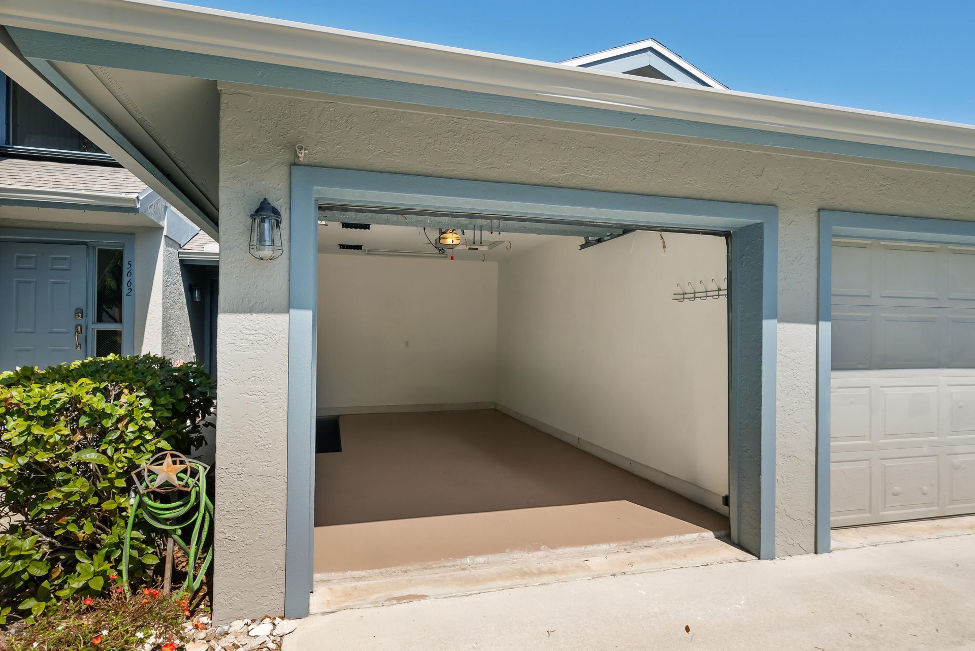 5662 SE Schooner Oaks Way, Stuart, FL 34997 Photo