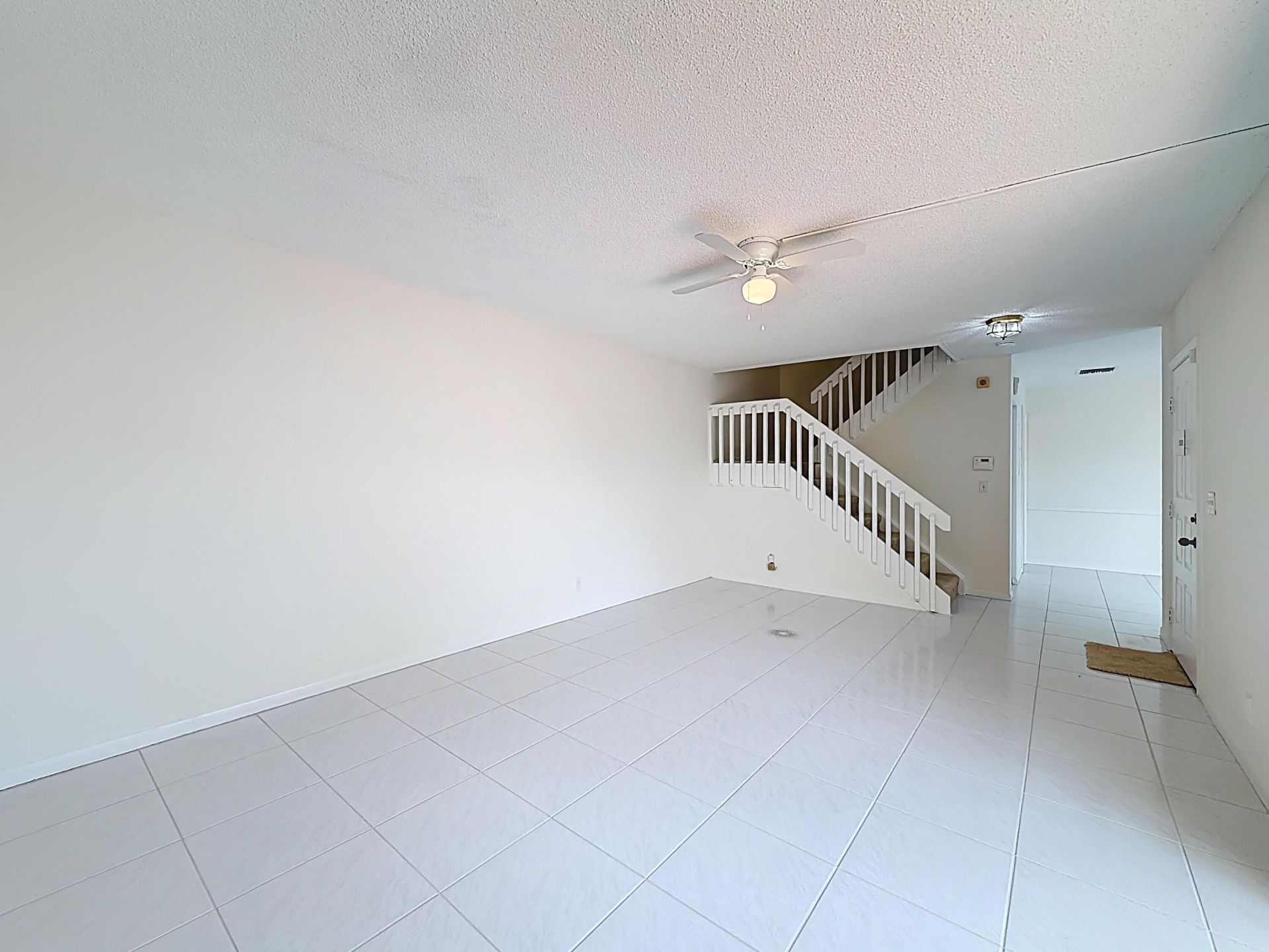 7496 E Courtyard Run E, Unit 35, Boca Raton, FL 33433 Photo