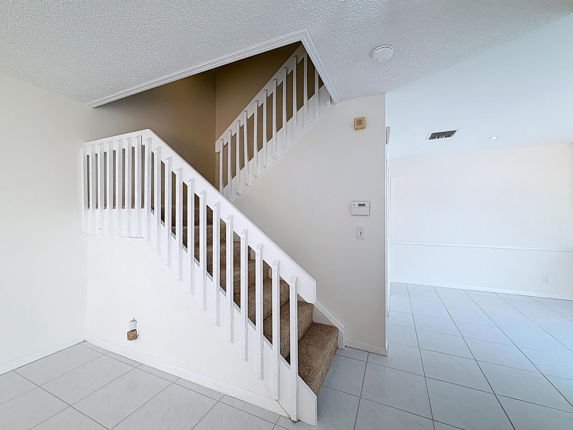 7496 E Courtyard Run E, Unit 35, Boca Raton, FL 33433 Photo