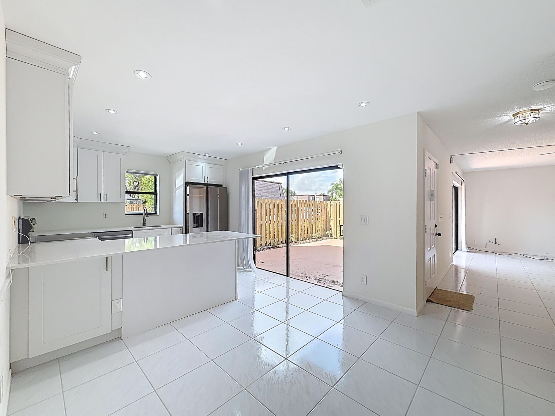 7496 E Courtyard Run E, Unit 35, Boca Raton, FL 33433 Photo