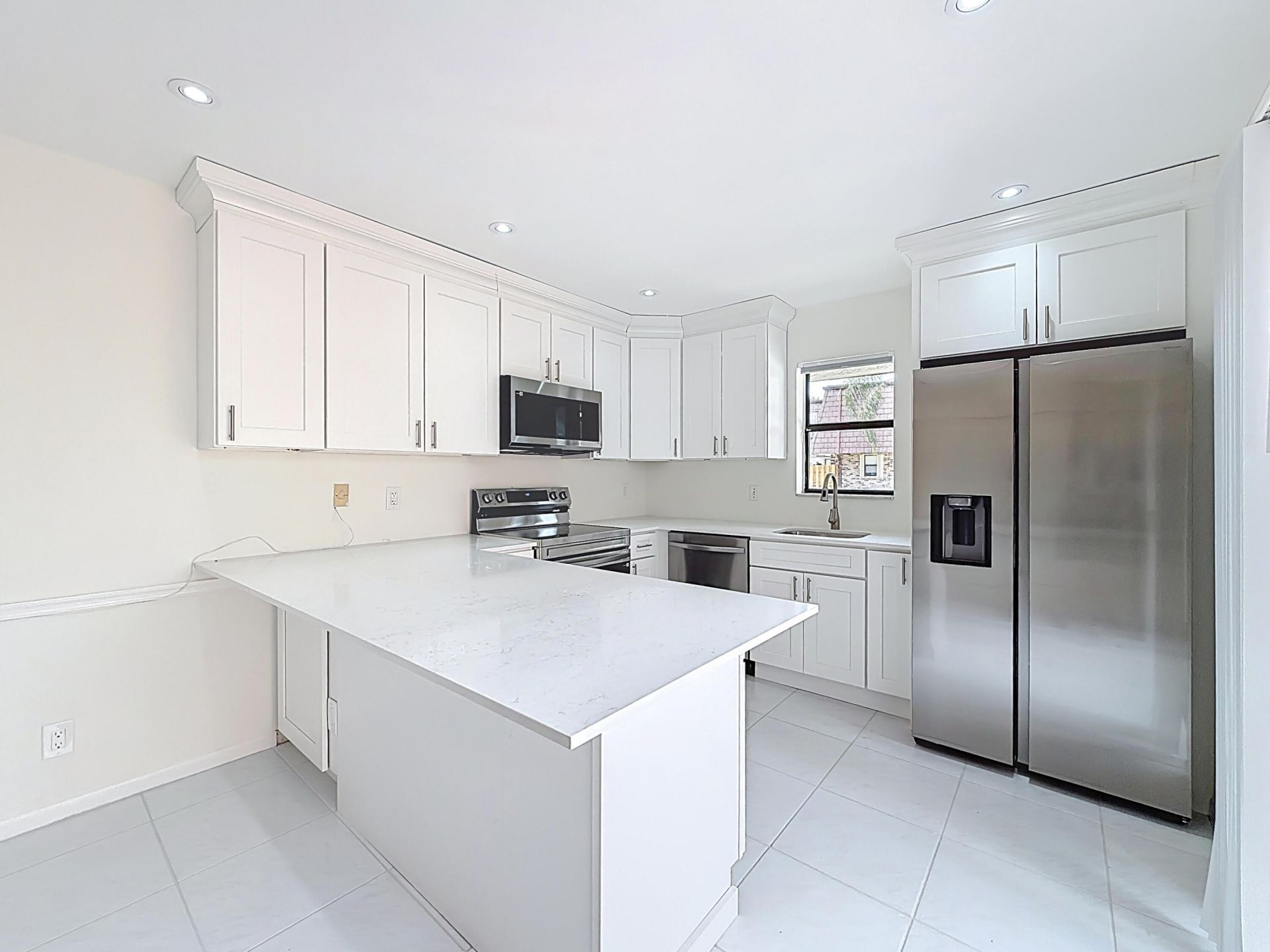 7496 E Courtyard Run E, Unit 35, Boca Raton, FL 33433 Photo