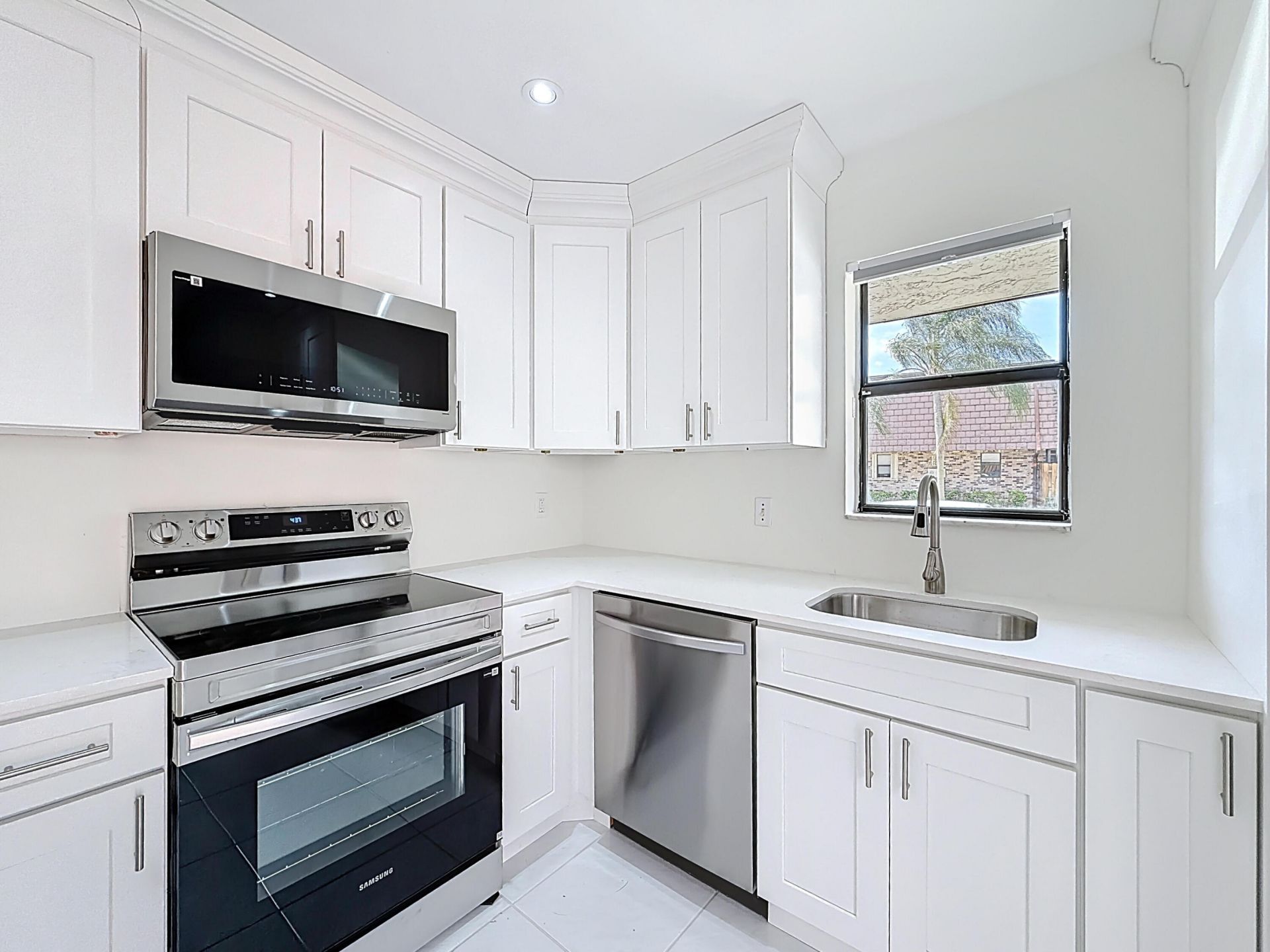 7496 E Courtyard Run E, Unit 35, Boca Raton, FL 33433 Photo