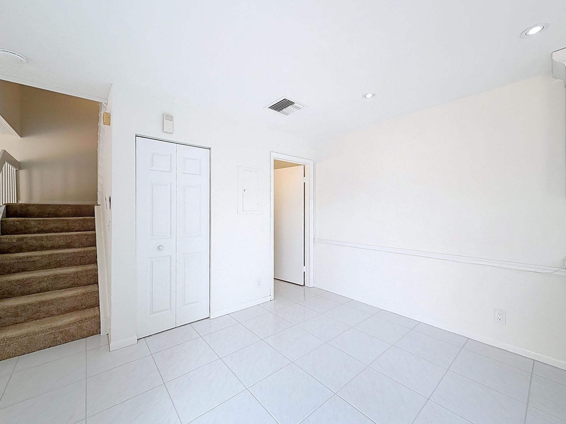 7496 E Courtyard Run E, Unit 35, Boca Raton, FL 33433 Photo