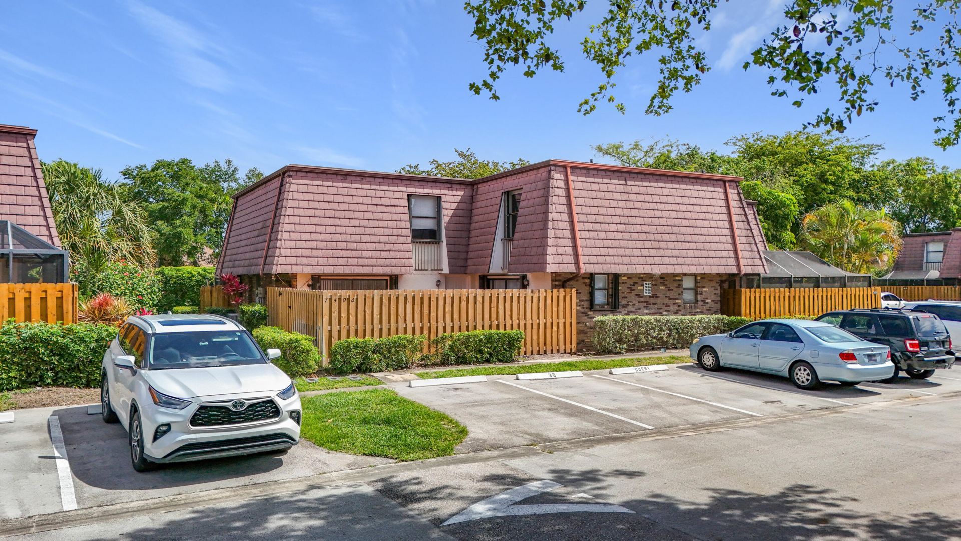 7496 E Courtyard Run E, Unit 35, Boca Raton, FL 33433 Photo