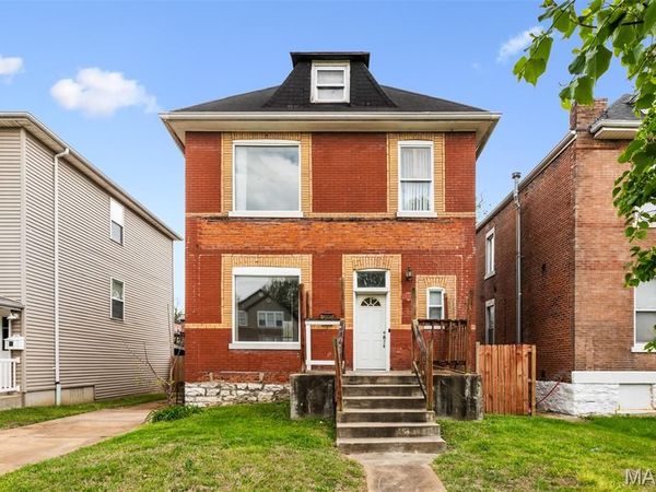 6036 Horton Place , St Louis, MO 63112