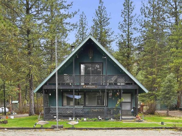 10 Bransons Dr, Lowman, ID 83637