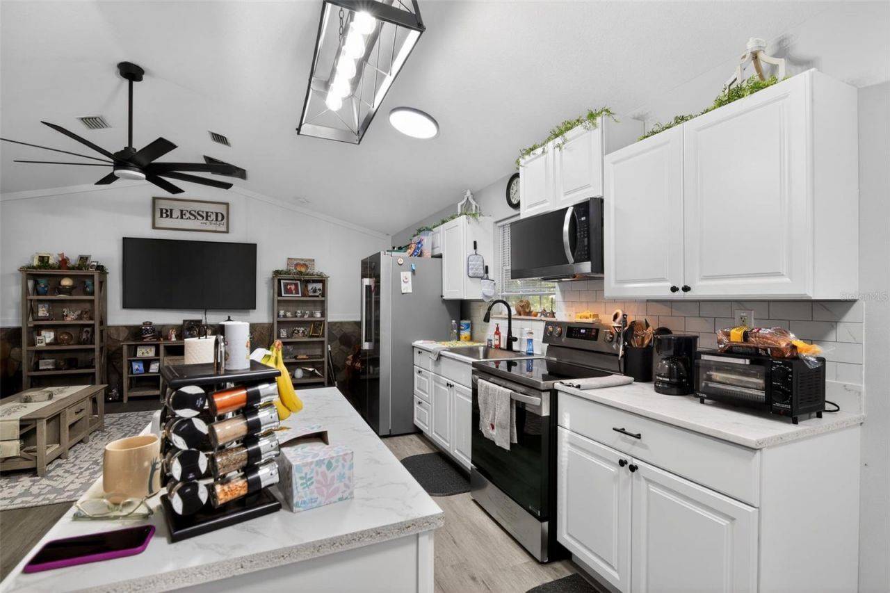 7390 NW 142nd Street, Trenton, FL 32693 Photo