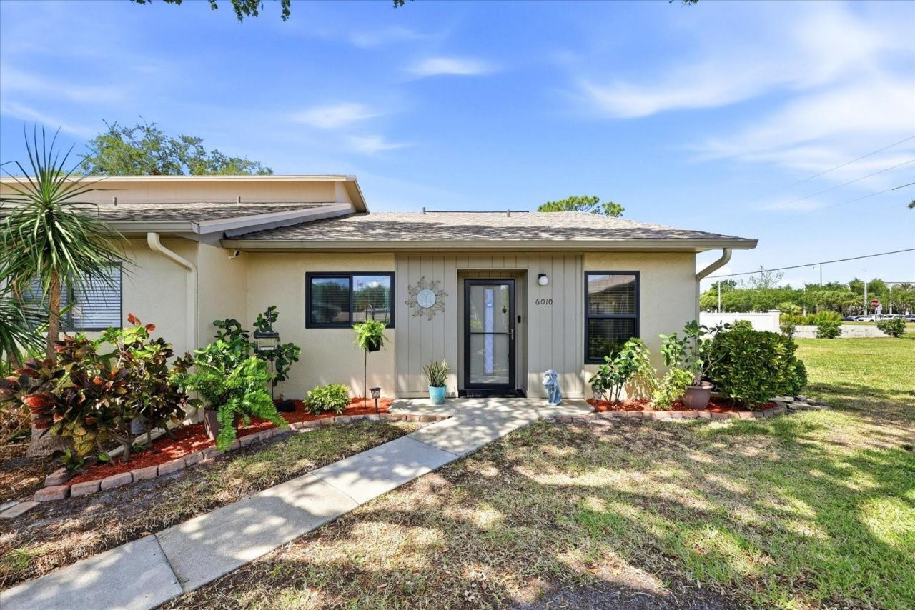 6010 28th Street W, Bradenton, FL 34207 Photo