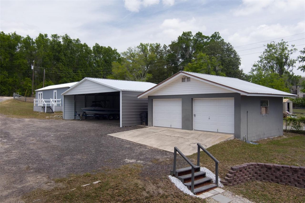 8491 Lilly Lake Road, Melrose, FL 32666 Photo