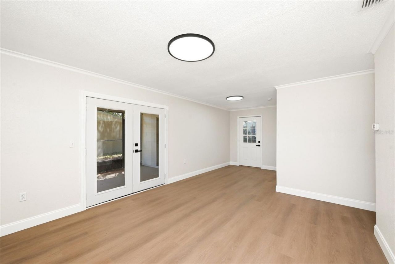 2115 Woodland Boulevard , Leesburg, FL 34748 Photo