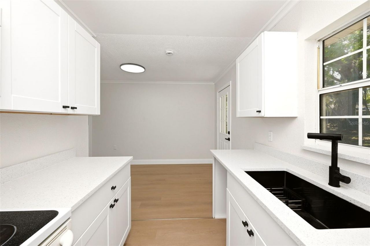 2115 Woodland Boulevard , Leesburg, FL 34748 Photo