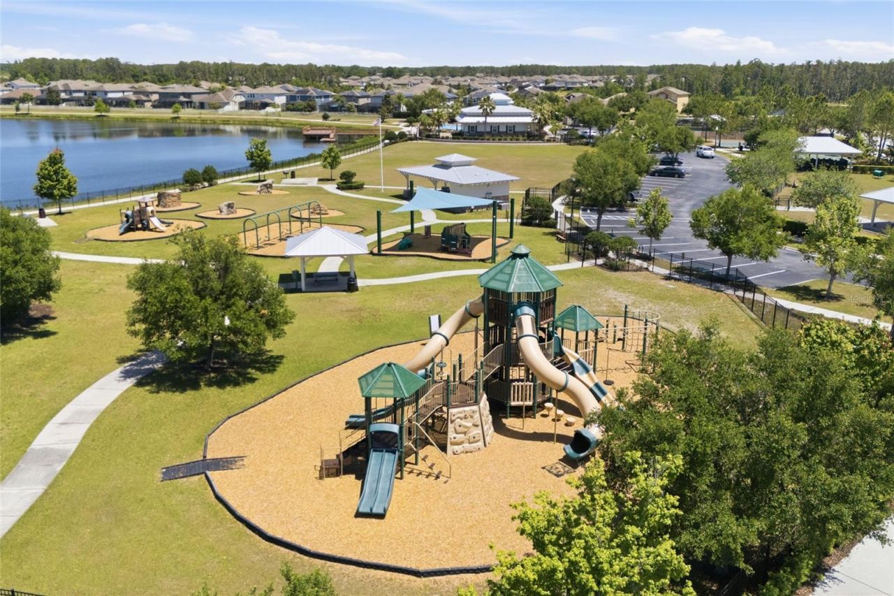 19720 Long Lake Ranch Boulevard, Lutz, FL 33558 Photo