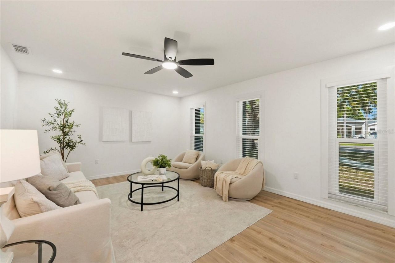 9516 Merrimoor Boulevard, Seminole, FL 33777 Photo