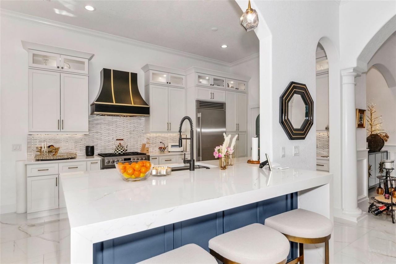 1690 Assisi Drive, Unit 12, Sarasota, FL 34231 Photo