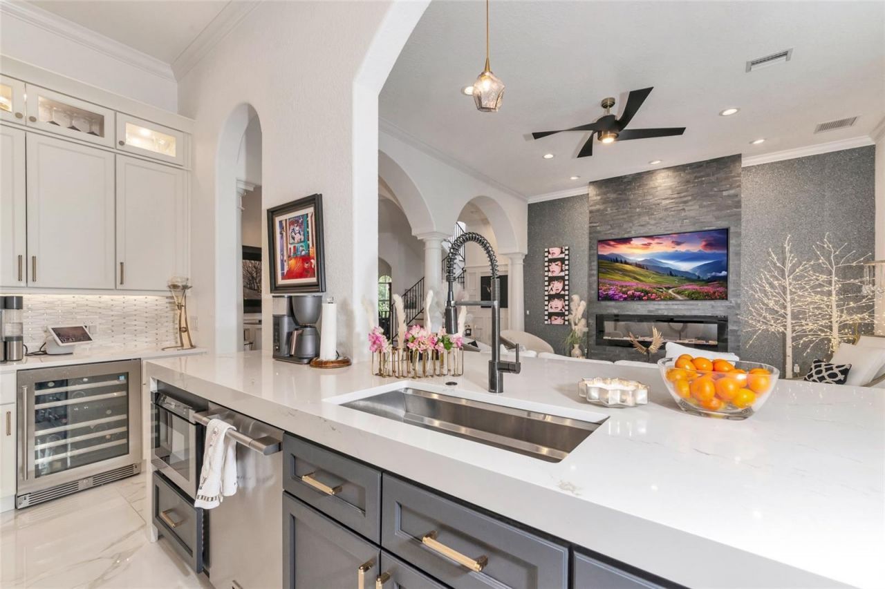 1690 Assisi Drive, Unit 12, Sarasota, FL 34231 Photo