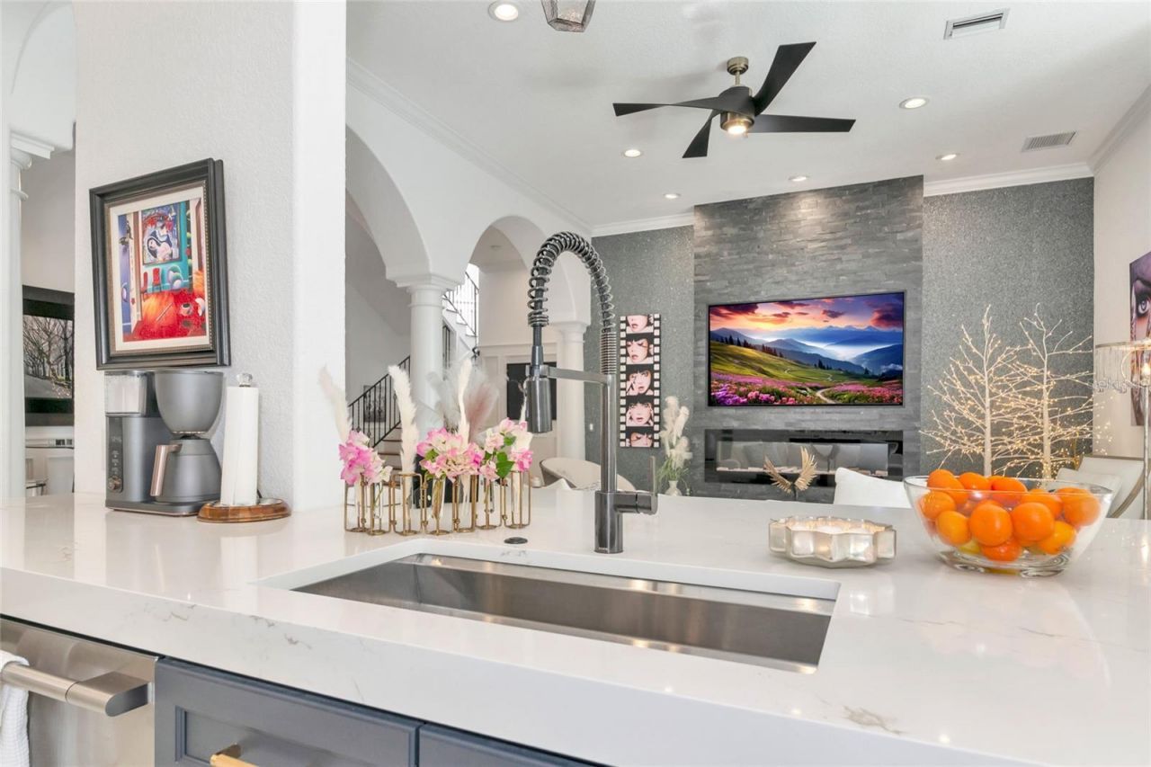 1690 Assisi Drive, Unit 12, Sarasota, FL 34231 Photo