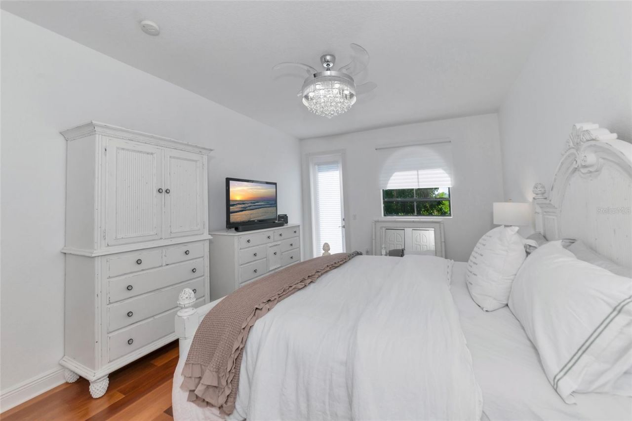 1690 Assisi Drive, Unit 12, Sarasota, FL 34231 Photo