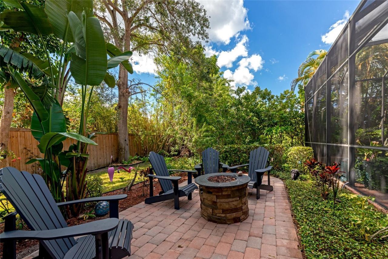 1690 Assisi Drive, Unit 12, Sarasota, FL 34231 Photo