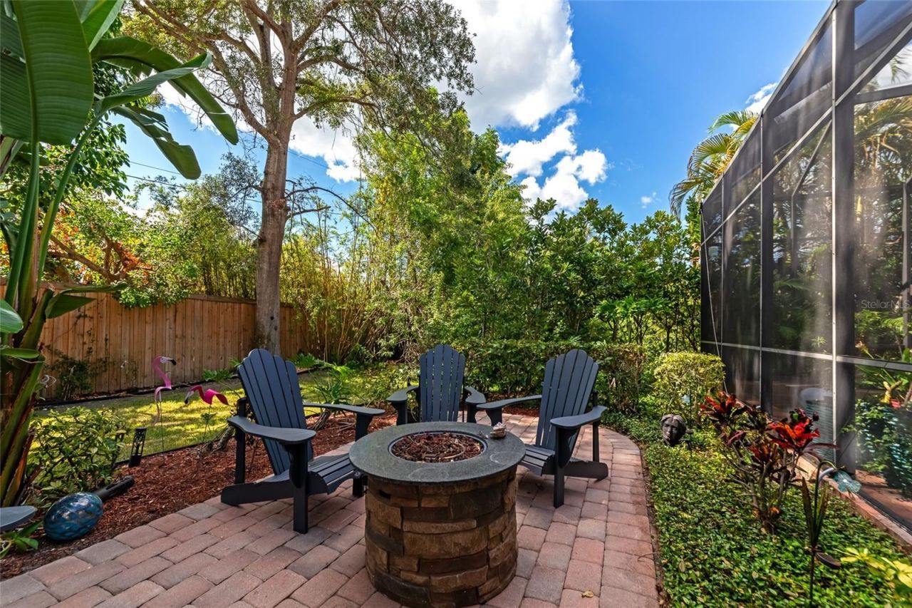 1690 Assisi Drive, Unit 12, Sarasota, FL 34231 Photo