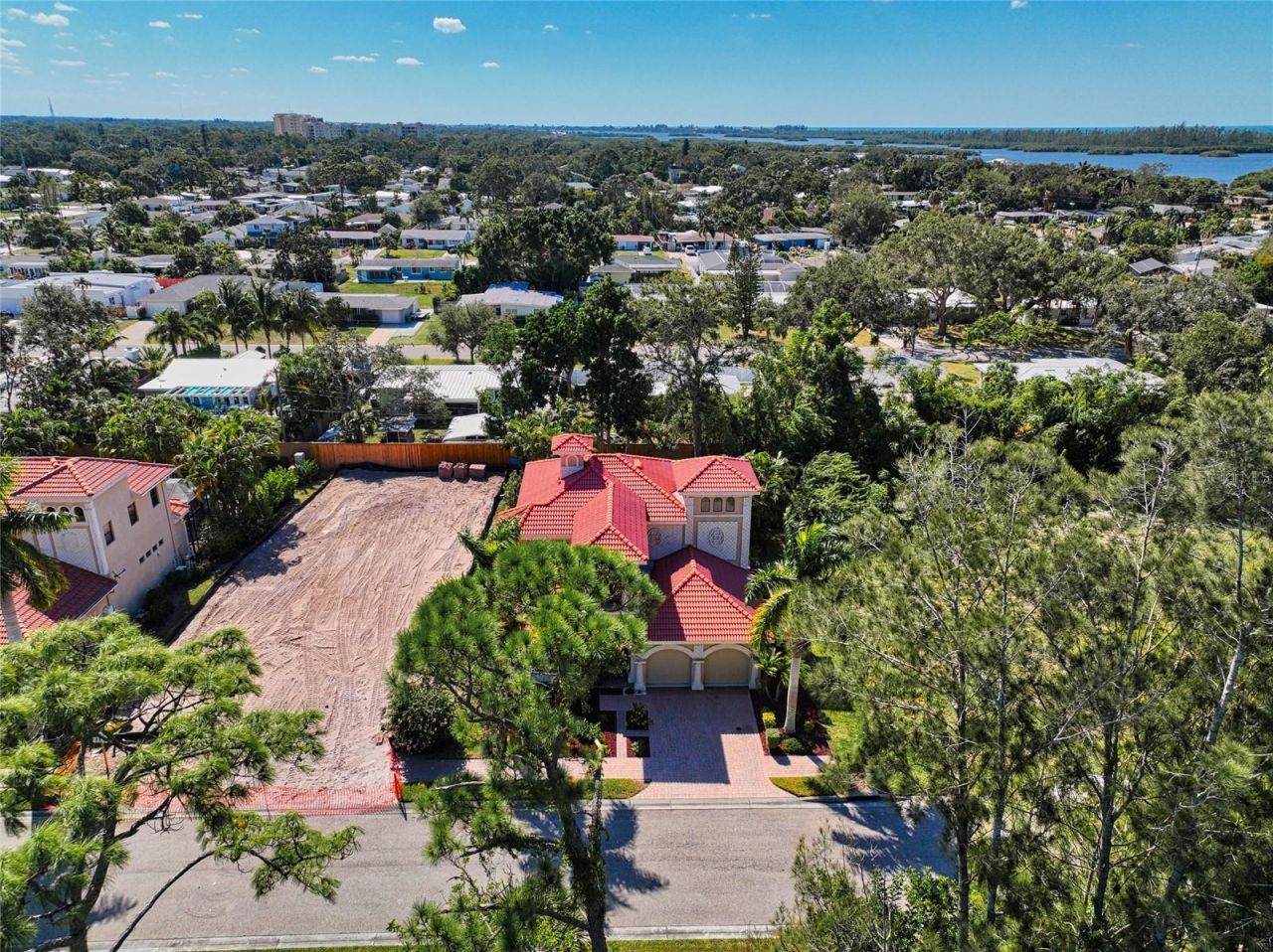 1690 Assisi Drive, Unit 12, Sarasota, FL 34231 Photo