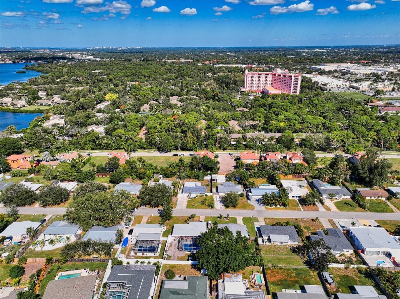 1690 Assisi Drive, Unit 12, Sarasota, FL 34231 Photo