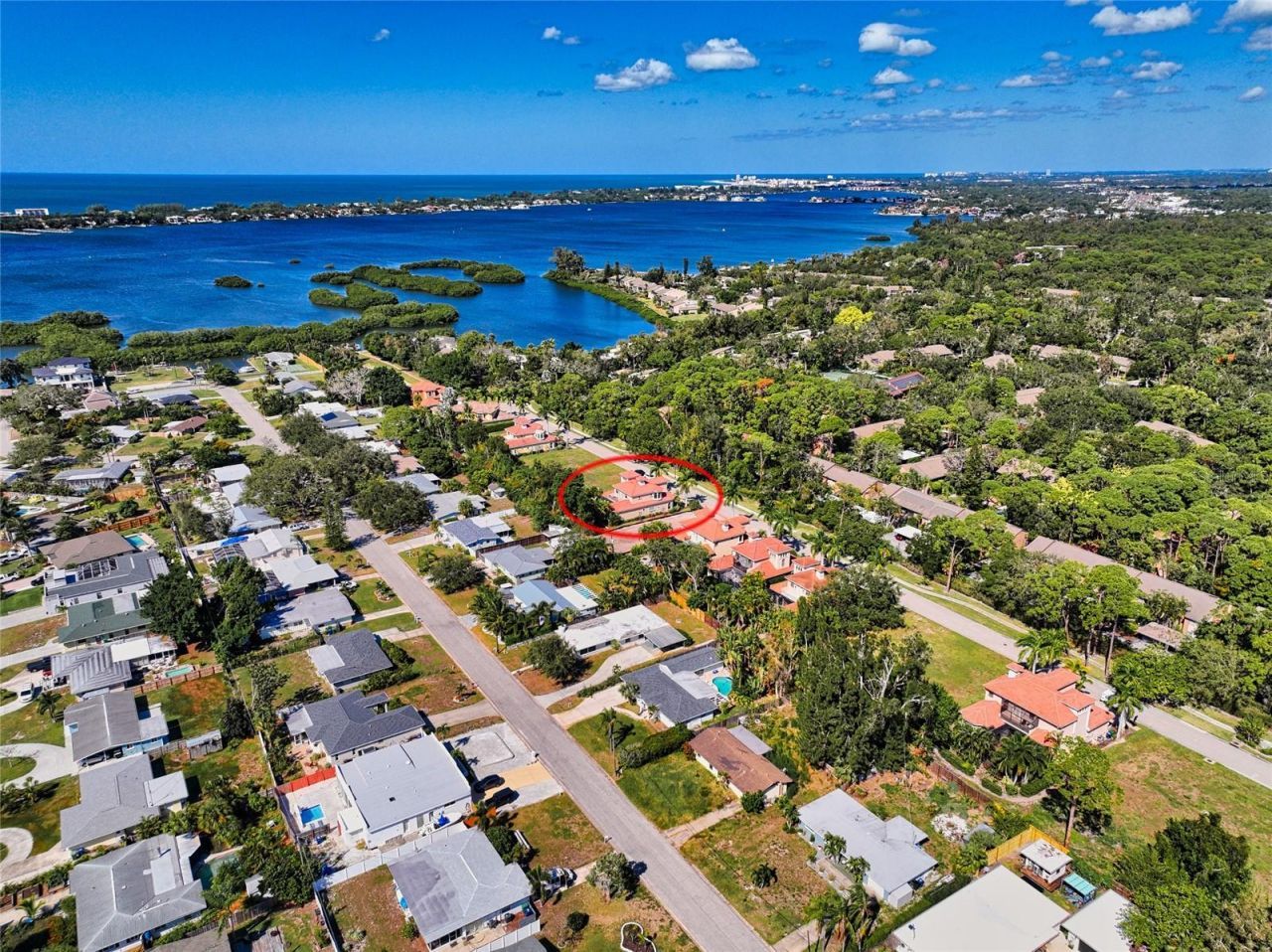 1690 Assisi Drive, Unit 12, Sarasota, FL 34231 Photo