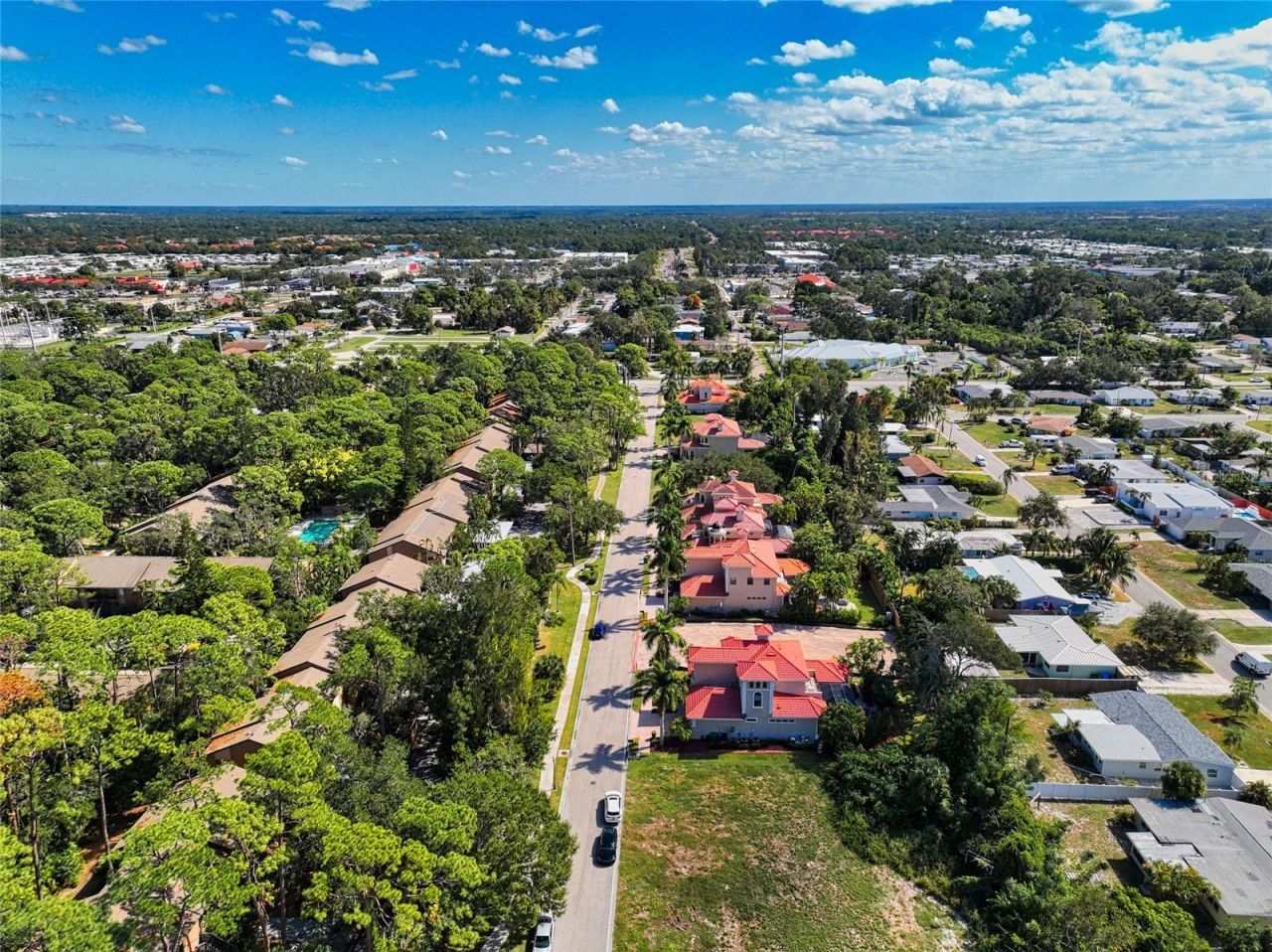 1690 Assisi Drive, Unit 12, Sarasota, FL 34231 Photo