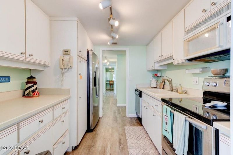 2828 N Atlantic Avenue, Unit 701, Daytona Beach, FL 32118 Photo