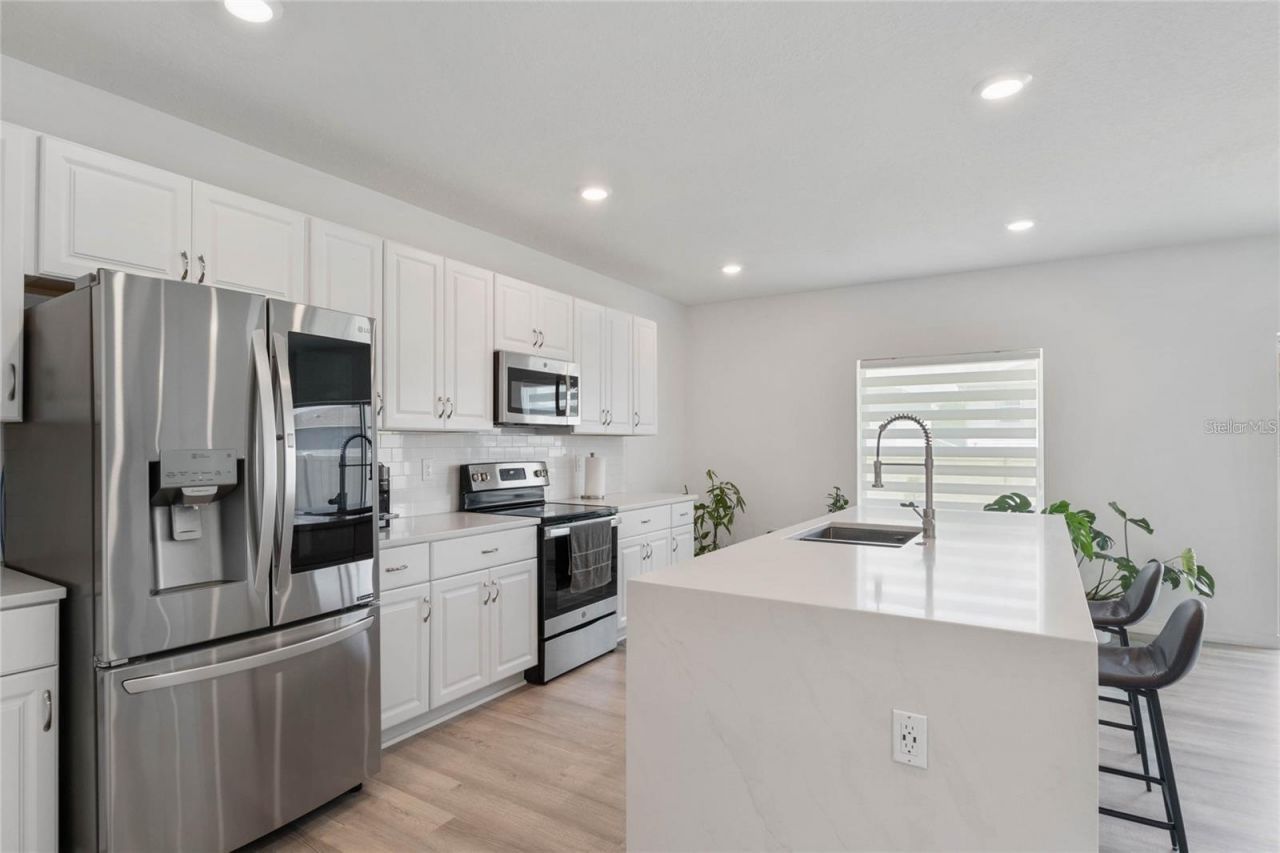 470 Hamlet Loop, Davenport, FL 33837 Photo