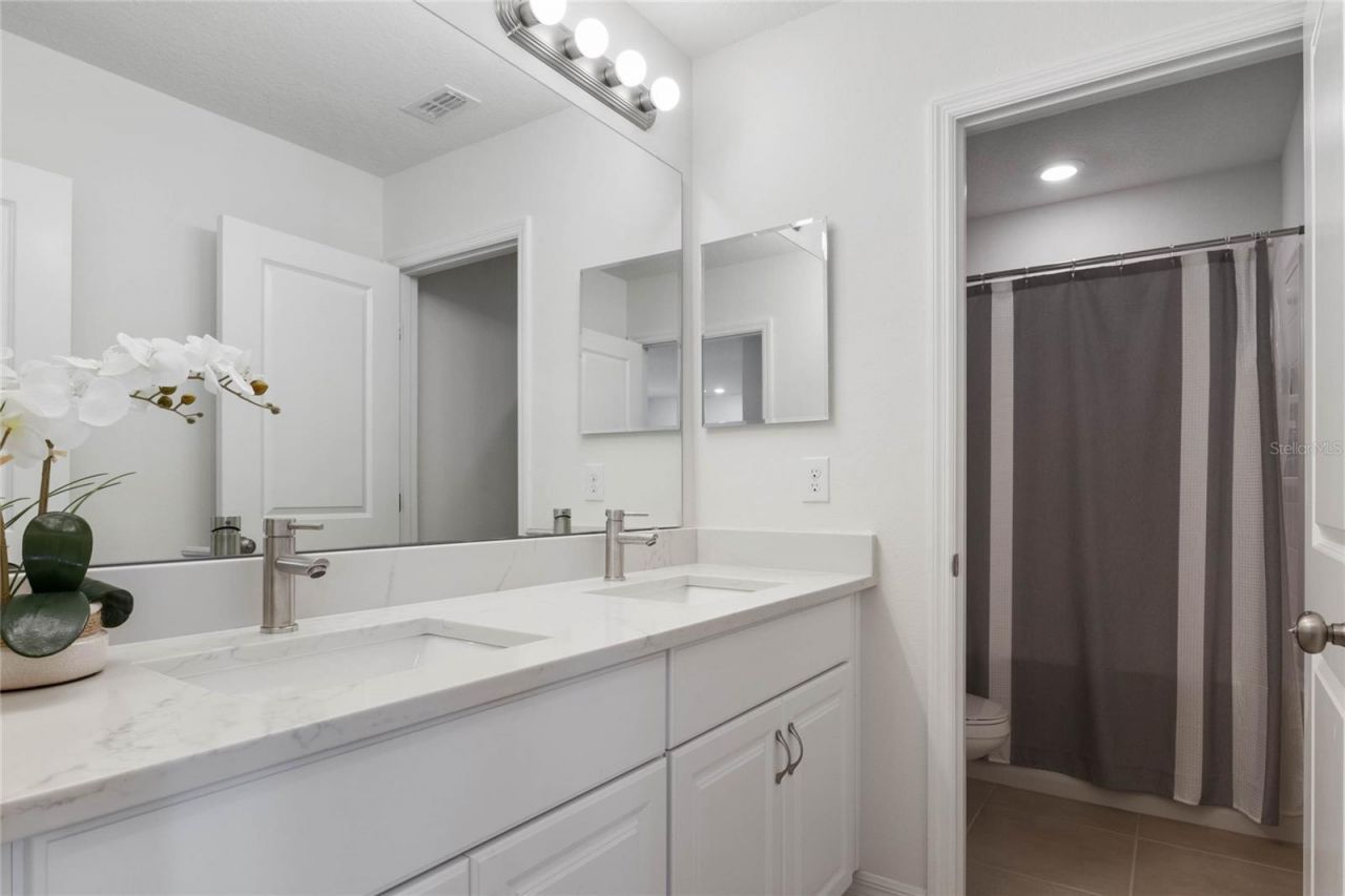 470 Hamlet Loop, Davenport, FL 33837 Photo