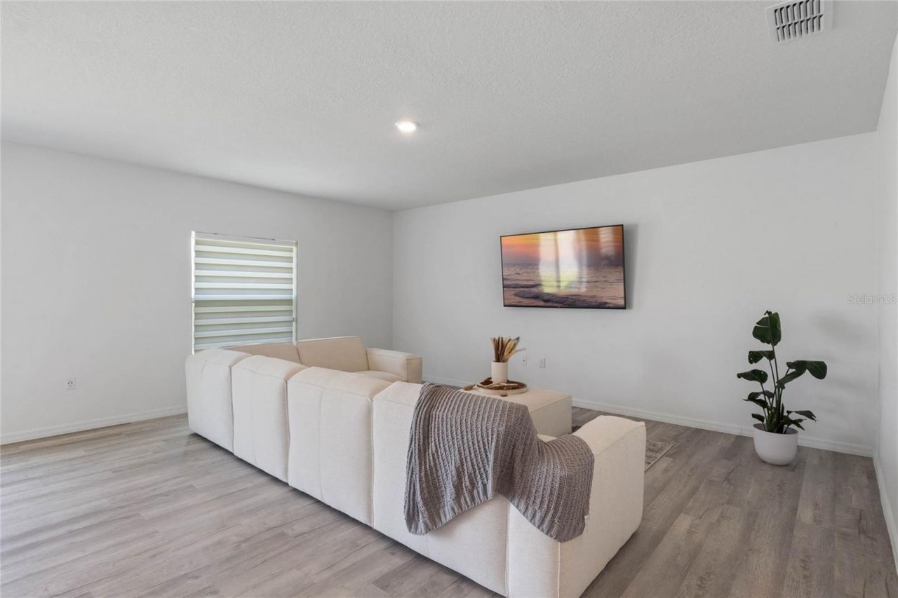 470 Hamlet Loop, Davenport, FL 33837 Photo